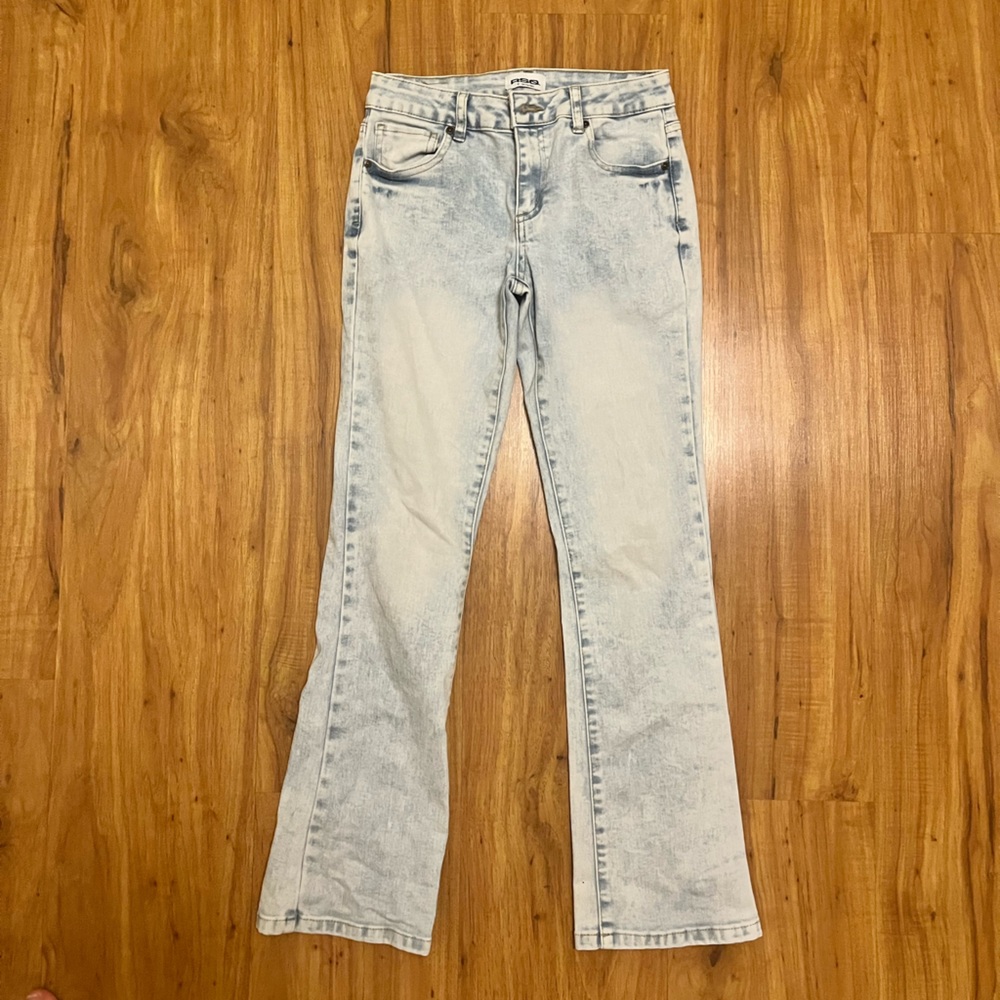 Flare jeans!!